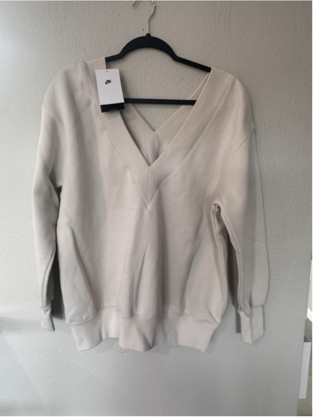 Nike Oversized Cropped Crewneck Sweatshirt Beige Womens Size Small Swoosh NWT